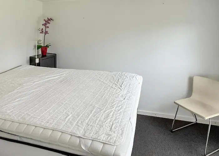 2 Bedroom Amazing In *